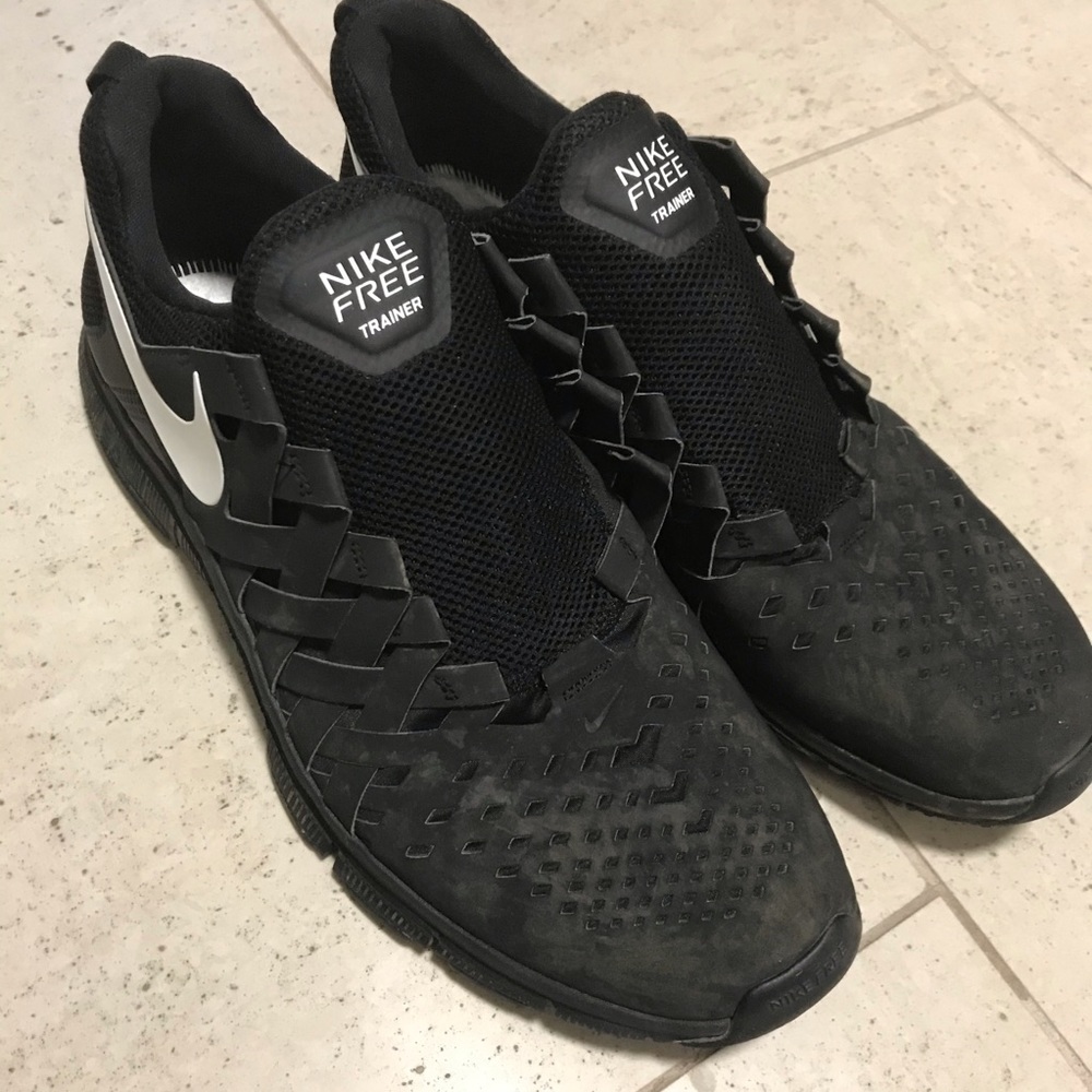Men’s Size 18 👟Nike Free Running Shoes (Some aesthetic damage)